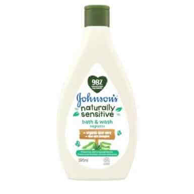 Johnson's Baby Naturally Sensitive Shampoo 395 m