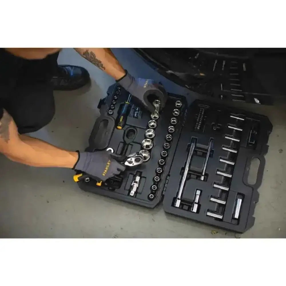 RATCHET SCREWDRIVER SET AND ACCESSORIES, STANLEY 72 PIECES