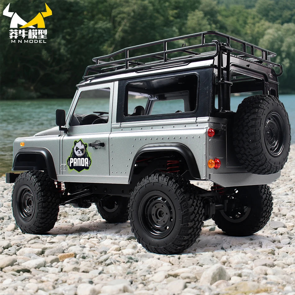 MN MODEL 1/12 4x4 Diving RC Panda Tour Vehicle Defender Off-Road Car Rock Crawler Wading Climbing Truck Collection Toy for Adult