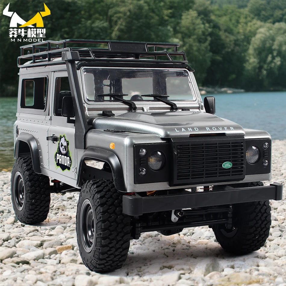 MN MODEL 1/12 4x4 Diving RC Panda Tour Vehicle Defender Off-Road Car Rock Crawler Wading Climbing Truck Collection Toy for Adult