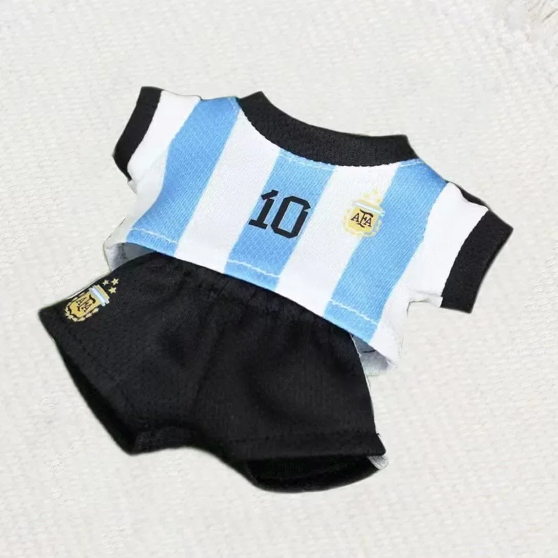 17cm Labubu Football Vinyl Pendant Doll Size 7 V1V2 V3 DIY Clothing Set Sportswear for Kids Creative Child Gift Toy
