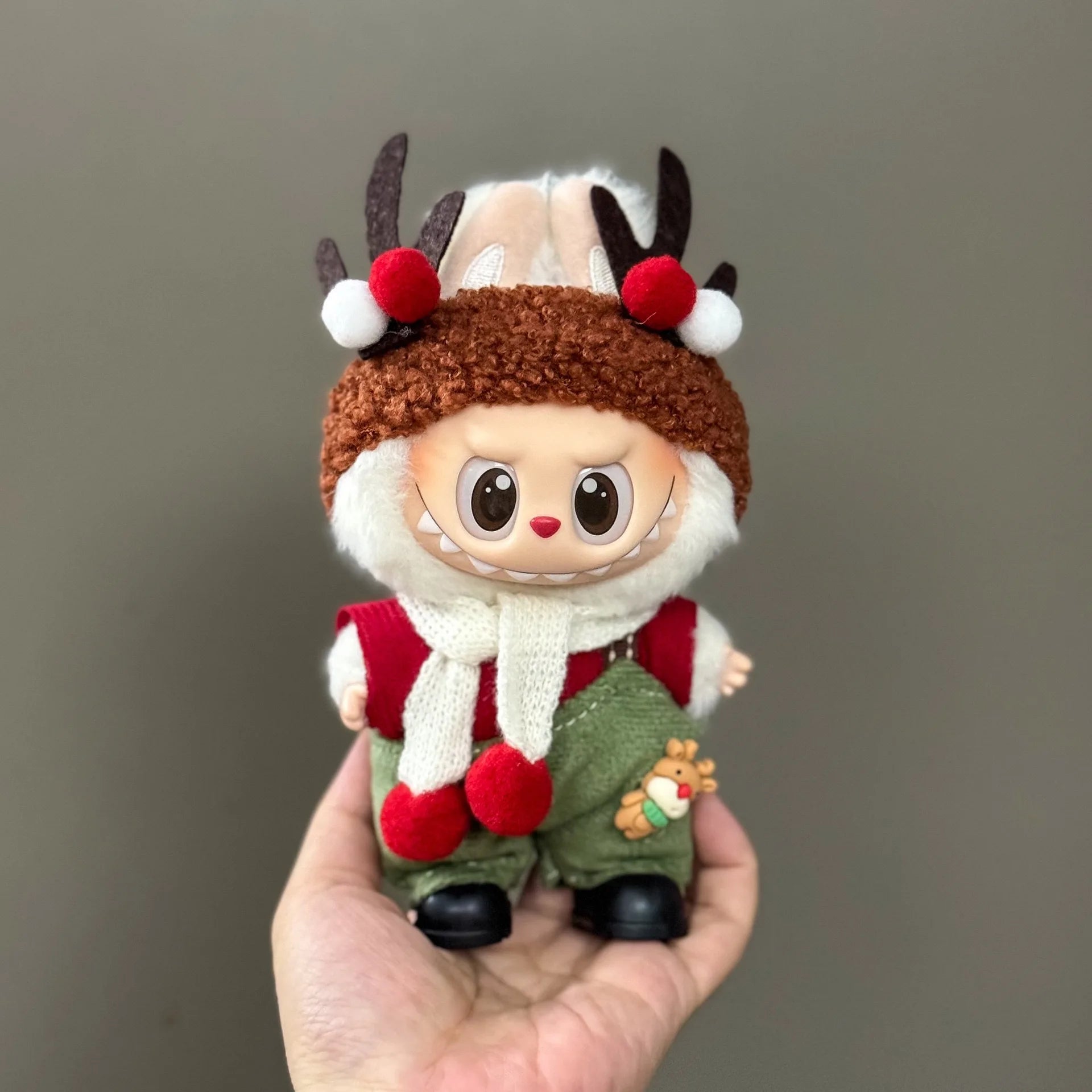 17cm Labubu Christmas Doll Clothes  Festive Santa Outfit , Holiday Party Costume for Dolls, Xmas Dress Up Accessories