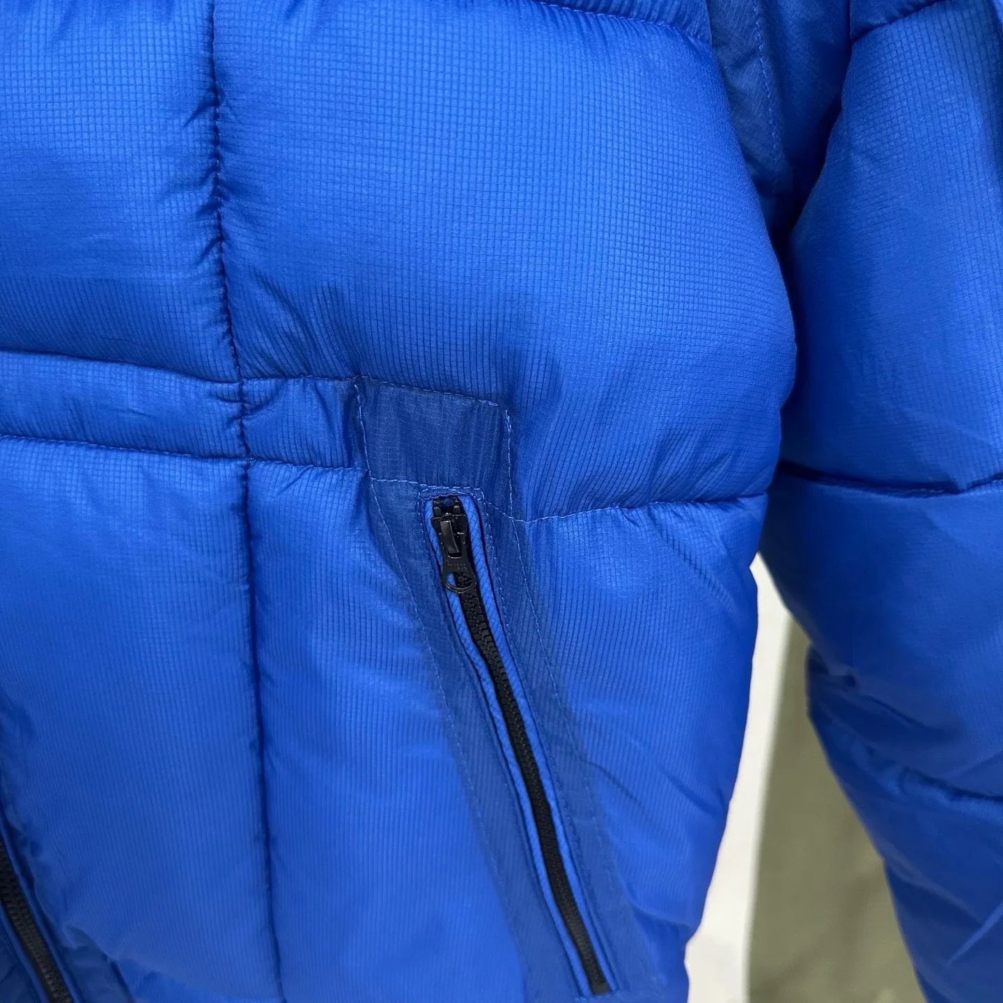 2025 Italian CC Glass Black Button Brand Style Men Winter Coat 3 Labels Logo  Jackets Men's Lightweight Thermal Coat Hooded Coat