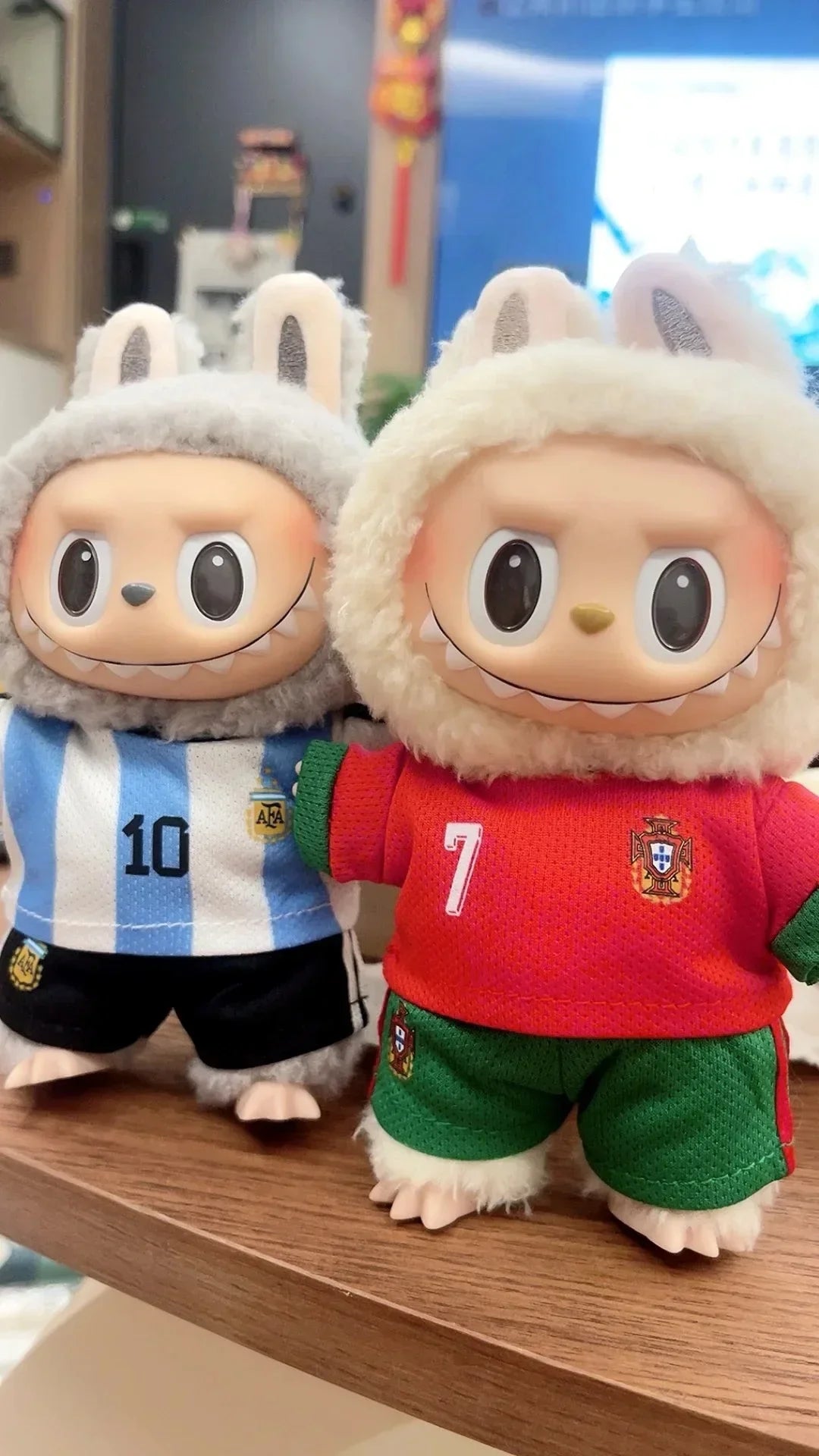 17cm Labubu Football Vinyl Pendant Doll Size 7 V1V2 V3 DIY Clothing Set Sportswear for Kids Creative Child Gift Toy